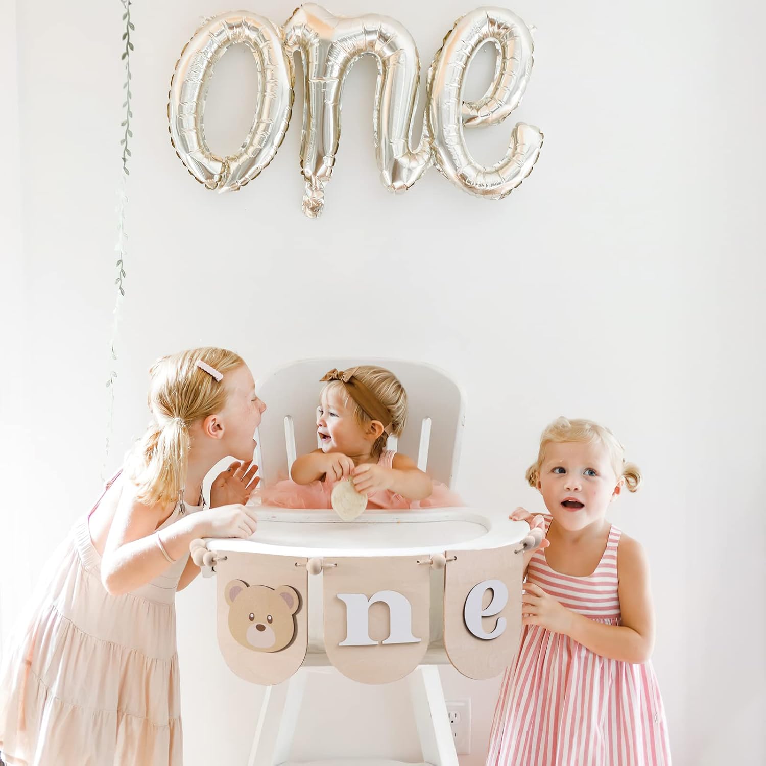 Wooden Teddy Bear Birthday Banner Decor