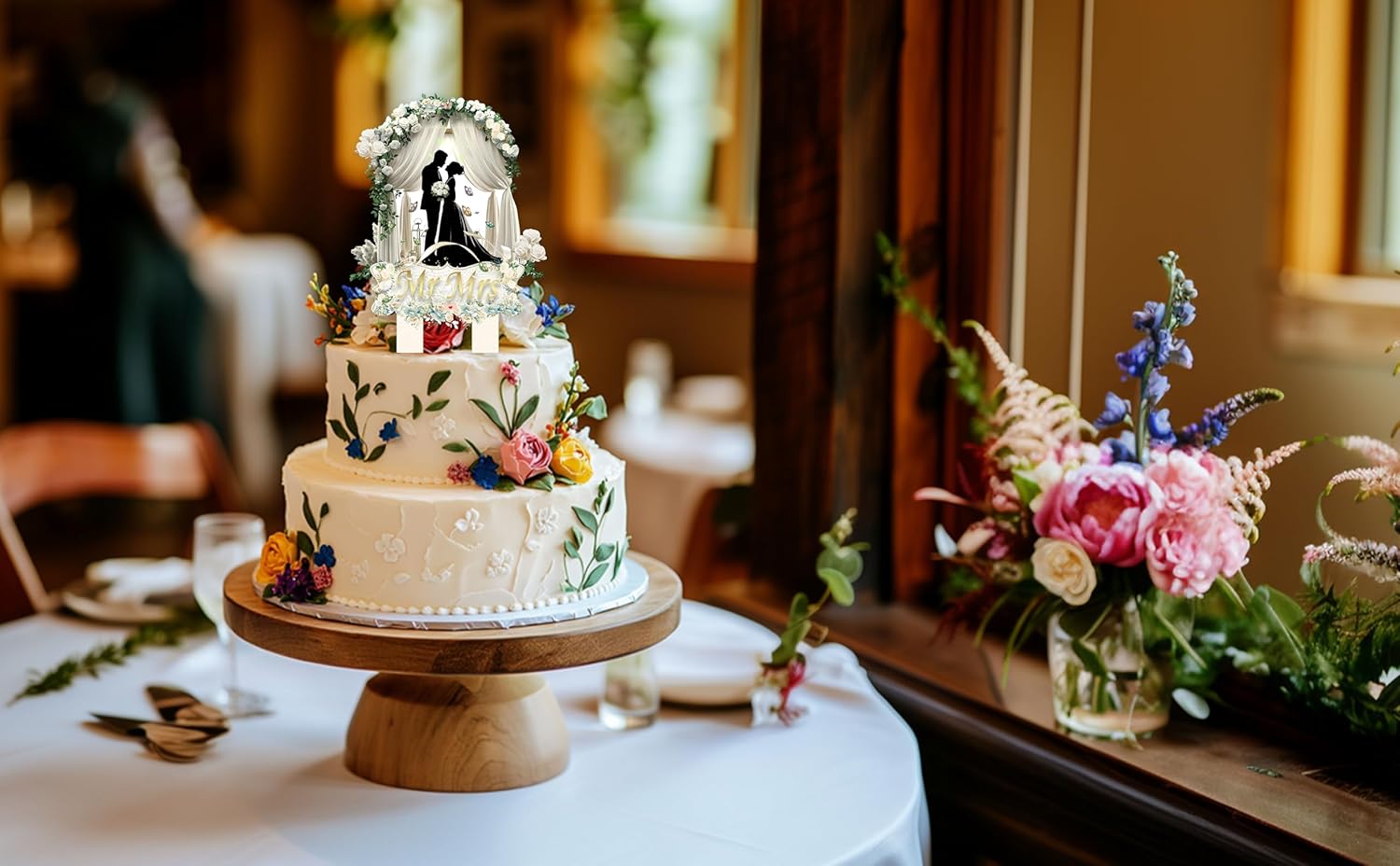 Mr and Mrs Wedding Cake Toppers for Cake Decorations