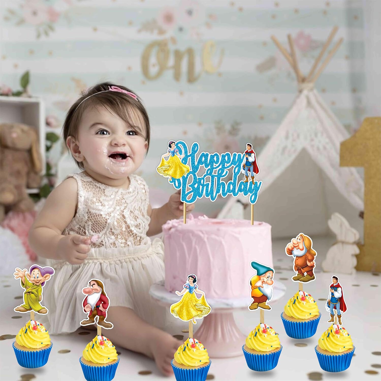 Seyal Snw Whte and the Sevn Dwafs Cupcake Topper