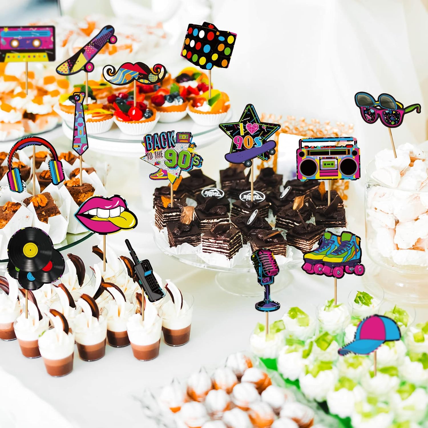 Clabby 32 Piece 90s Style Cupcake Topper Set