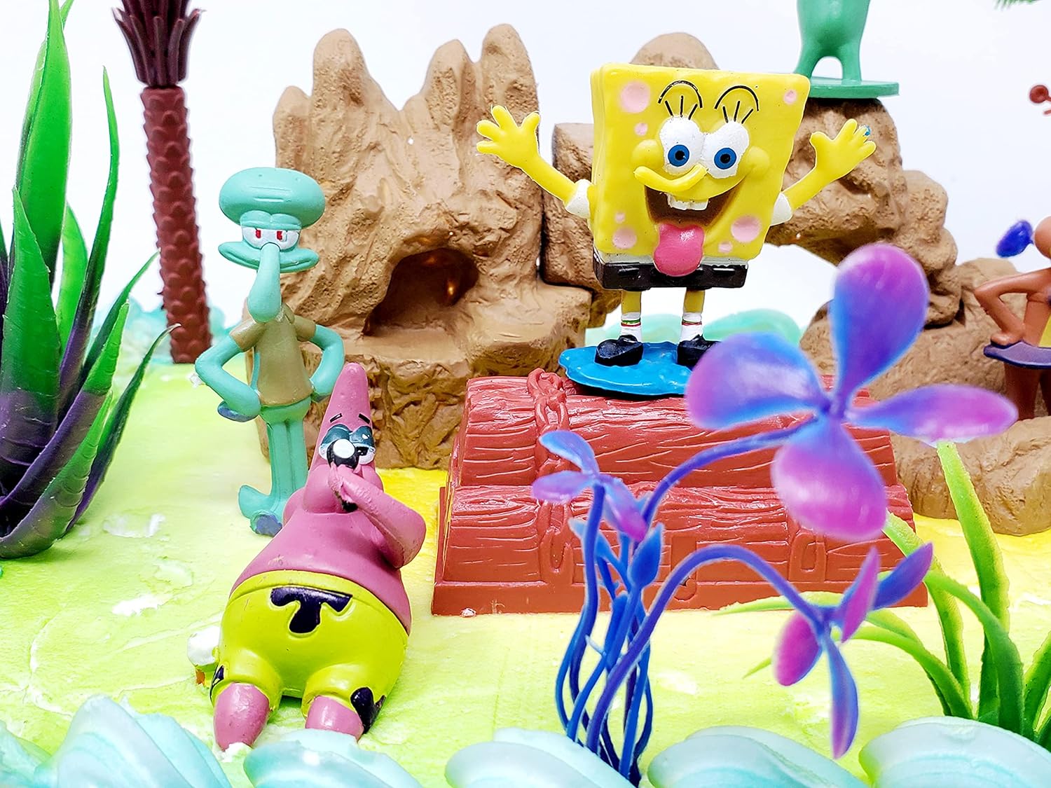 Birthday Celebrations Spongebob Squarepants Cake Topper Set